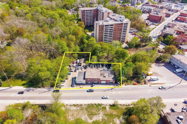 46 Guelph St, Halton Hills