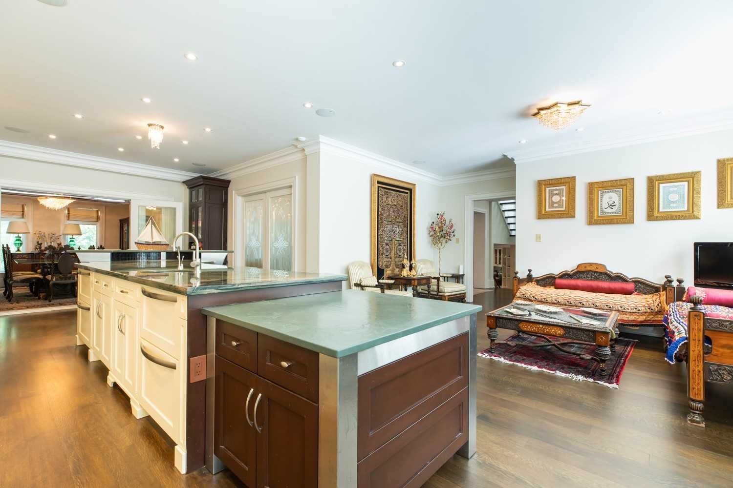 Listing W5757002 - Large Photo # 16