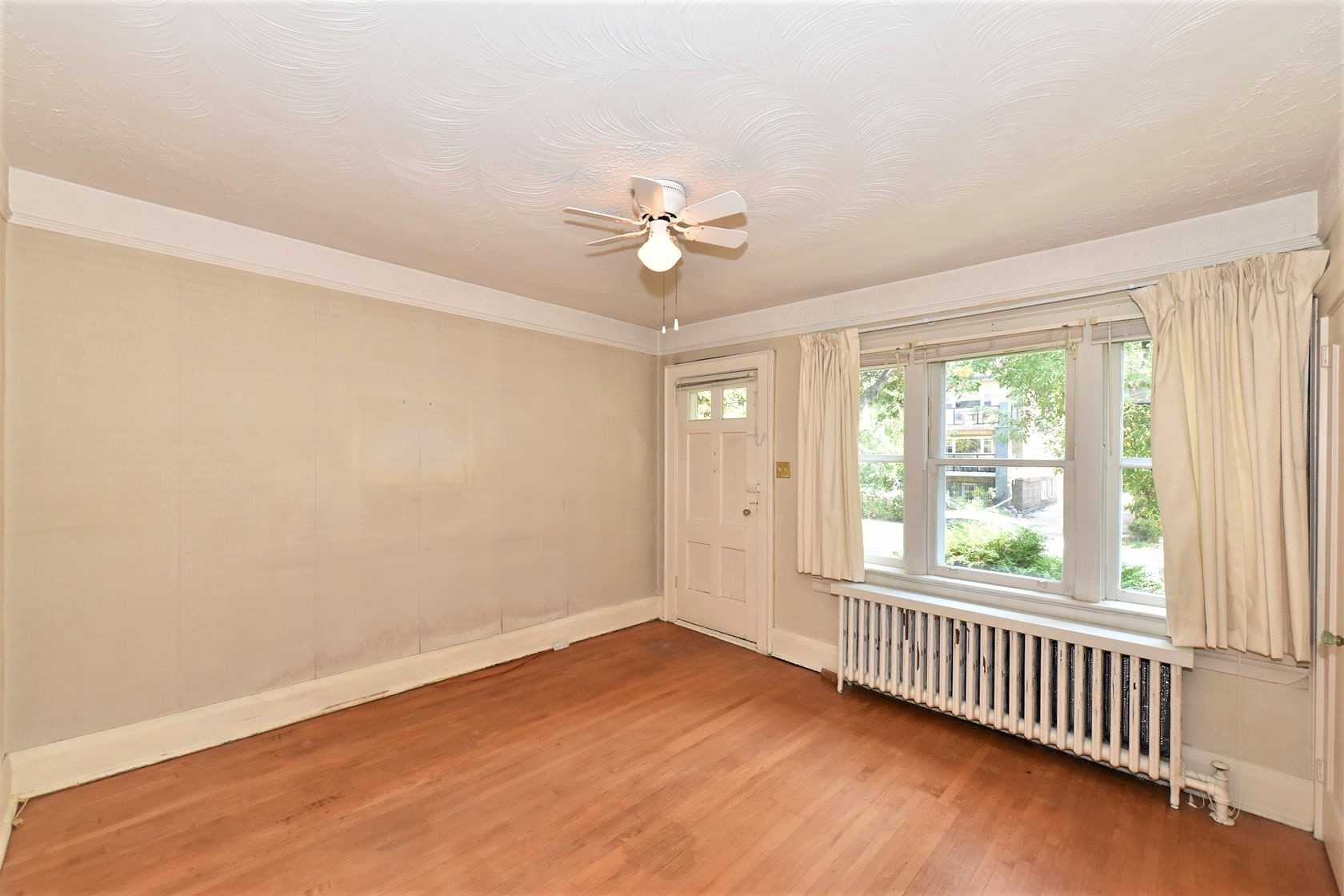 266 Indian Grove