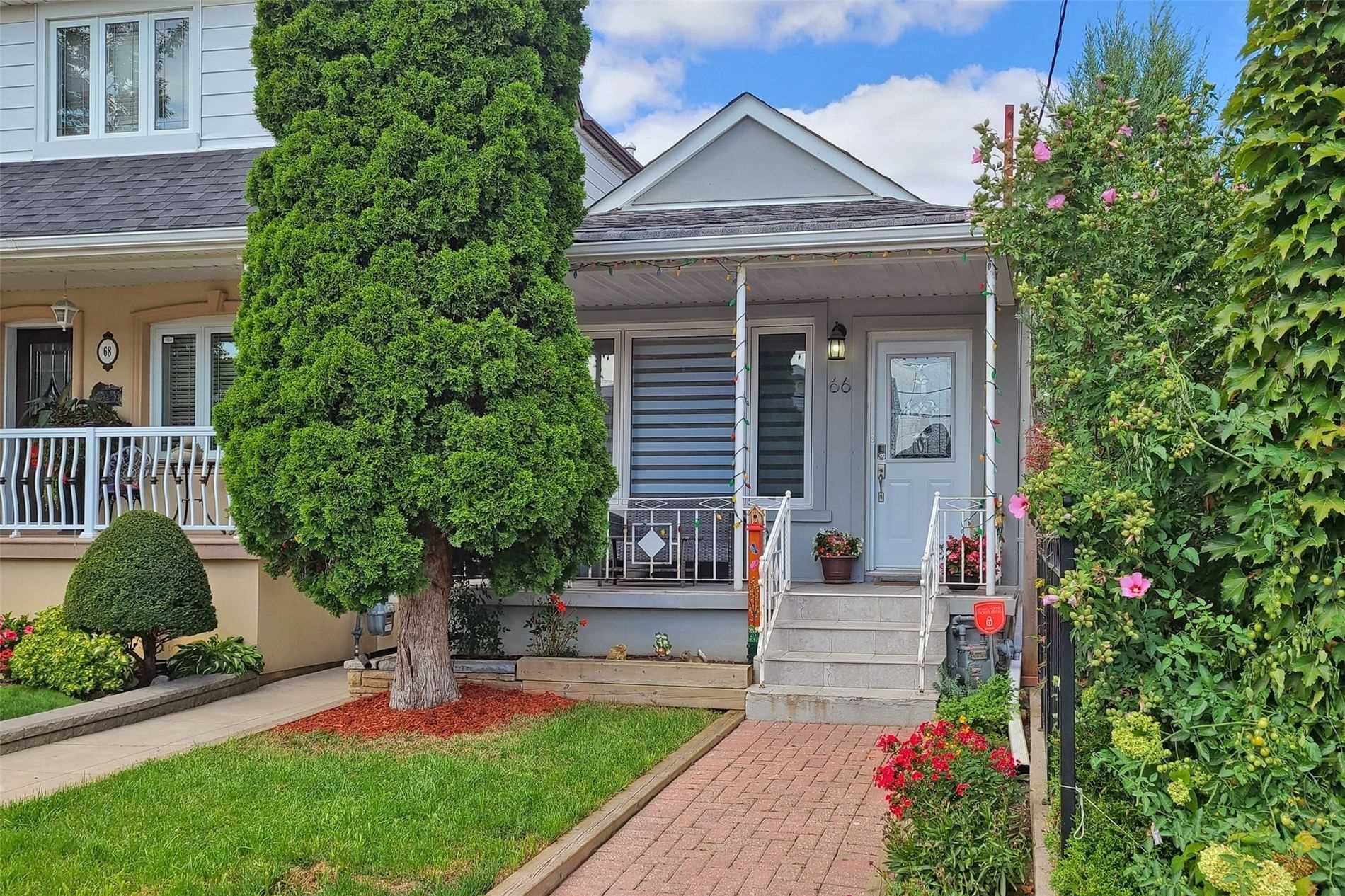 66 Teignmouth Ave