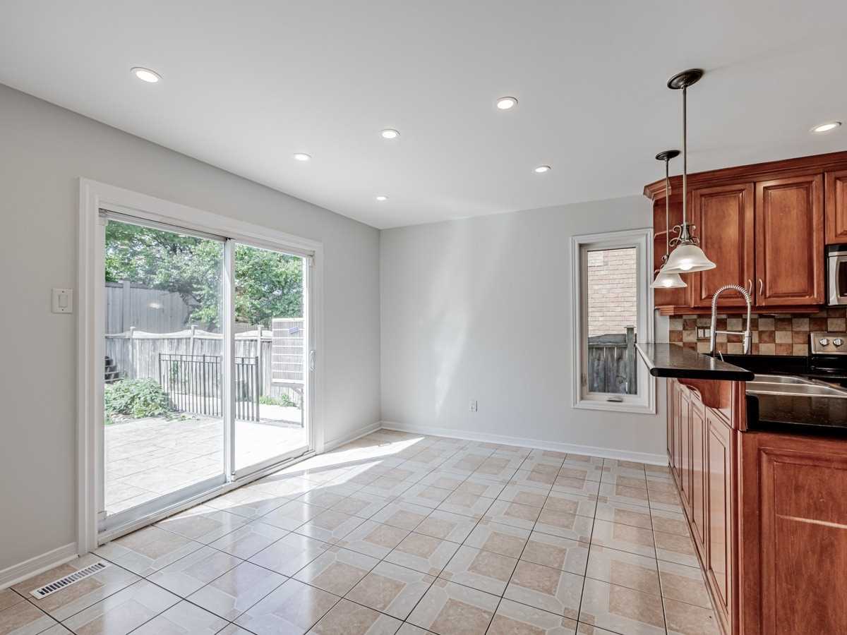 Listing W5757508 - Large Photo # 11