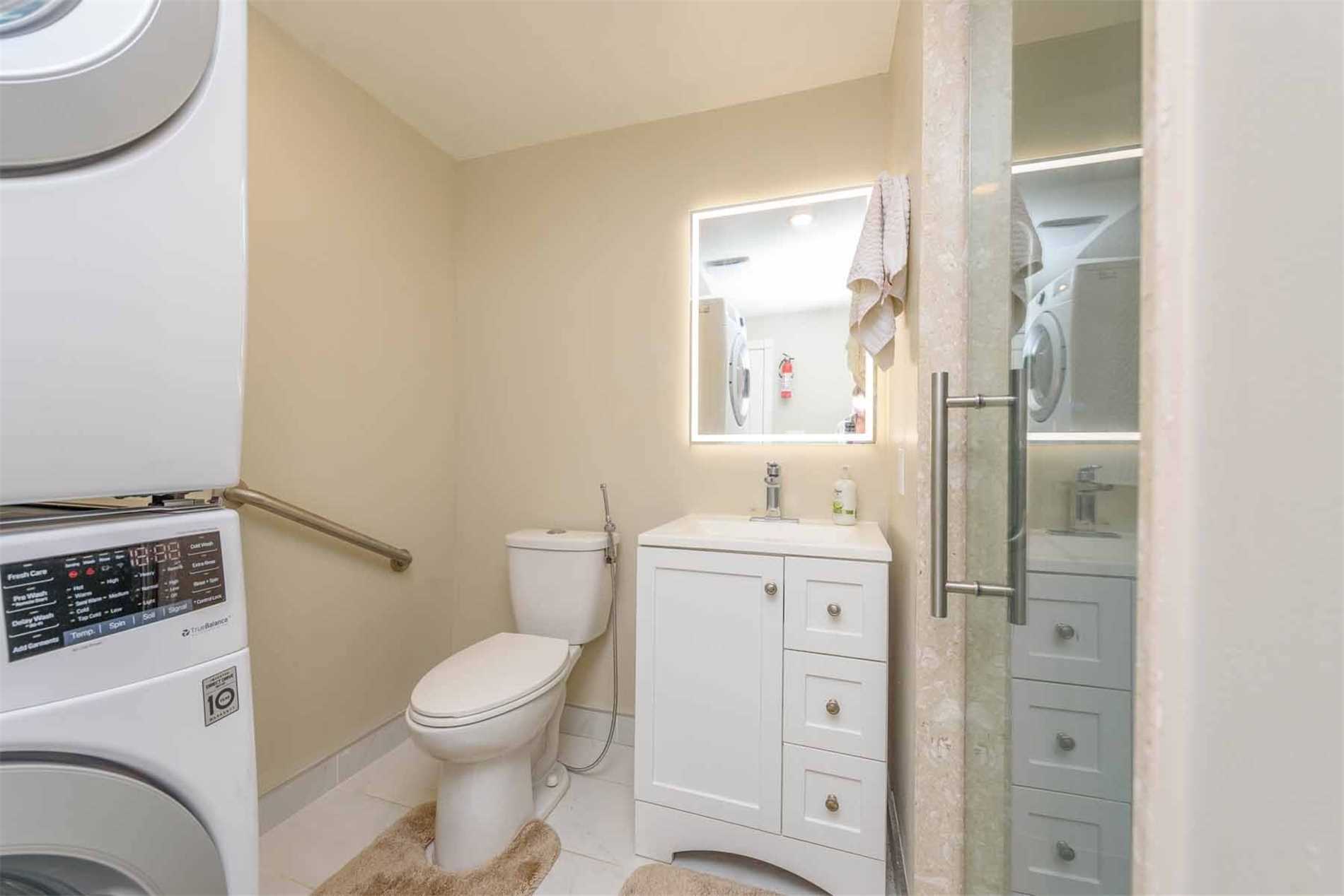 2271 Truscott Dr
