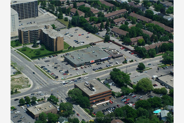 720 Guelph Line, Burlington