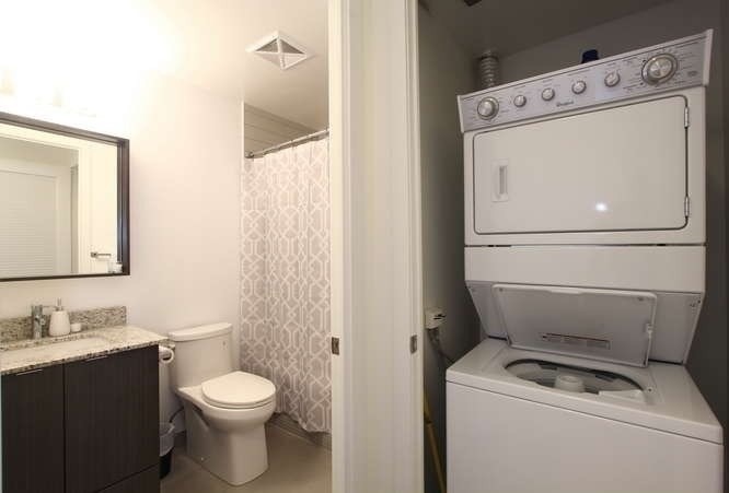 4633 Glen Erin Dr, #202