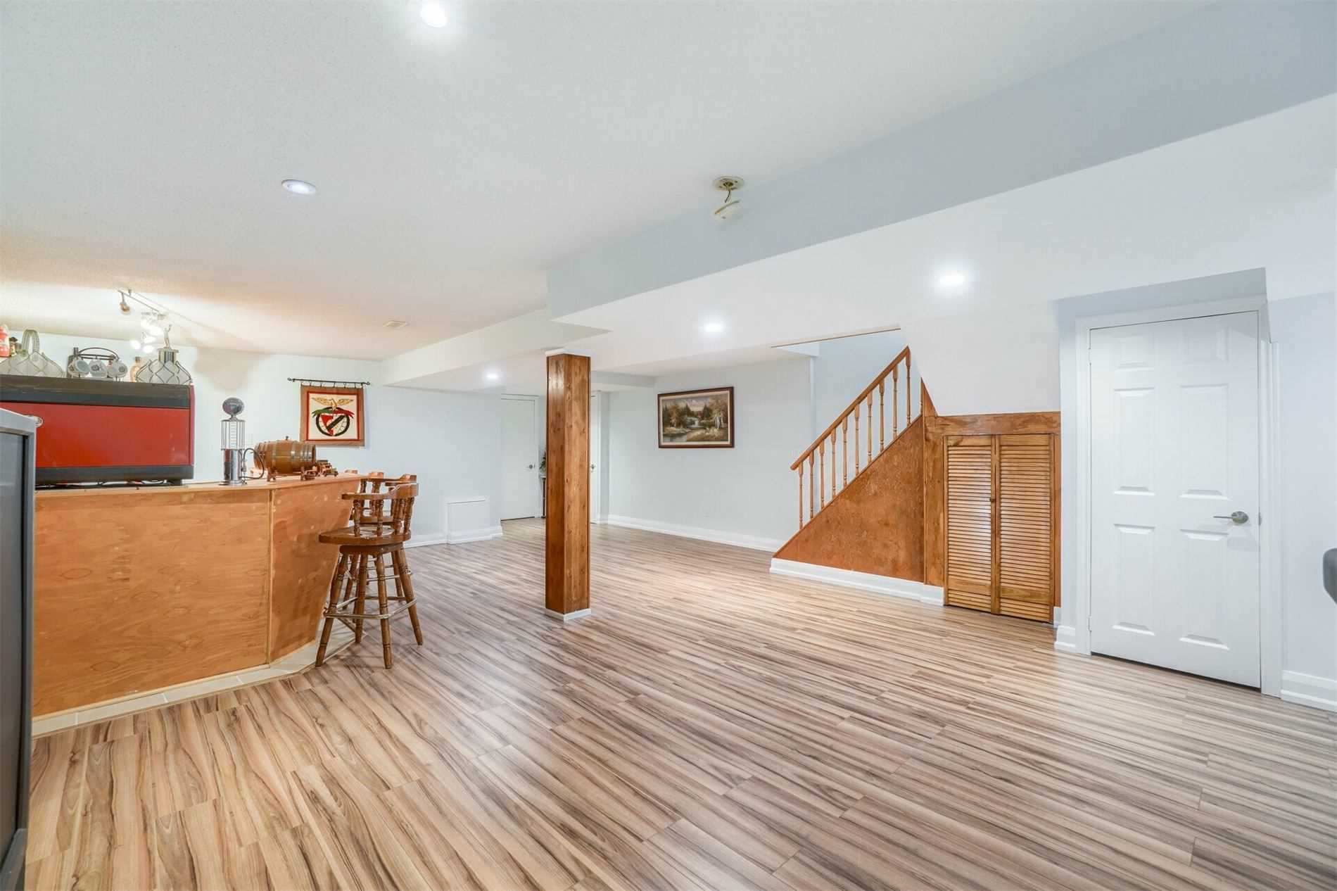 5675 Spangler Dr