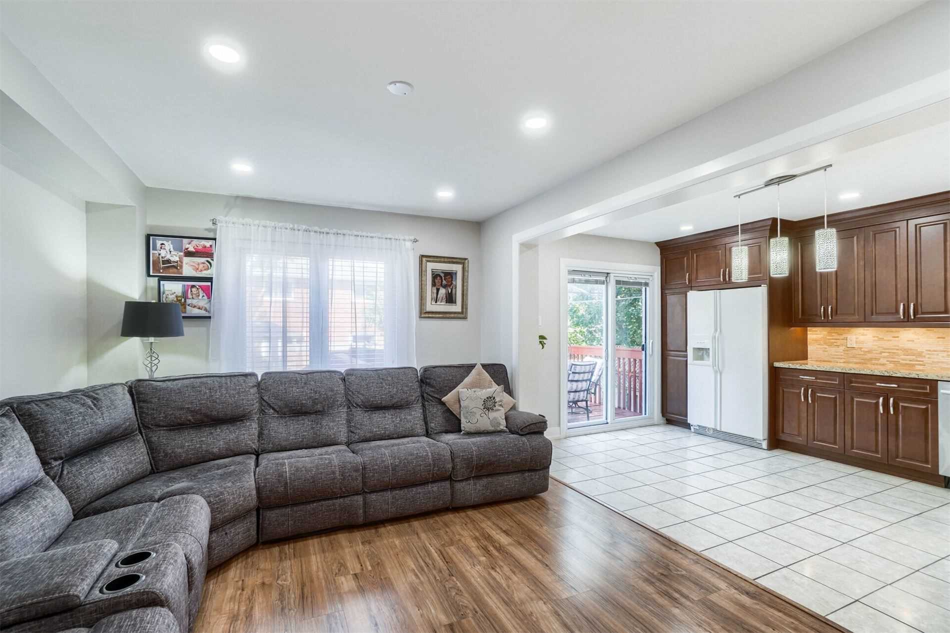 5675 Spangler Dr