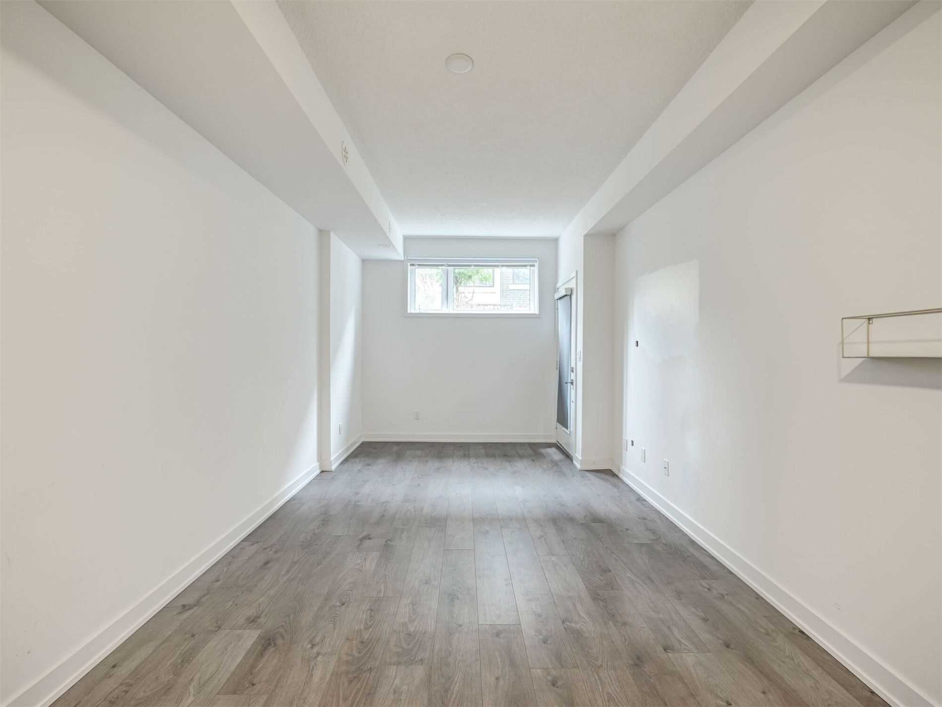 1141 Cooke Blvd, #409