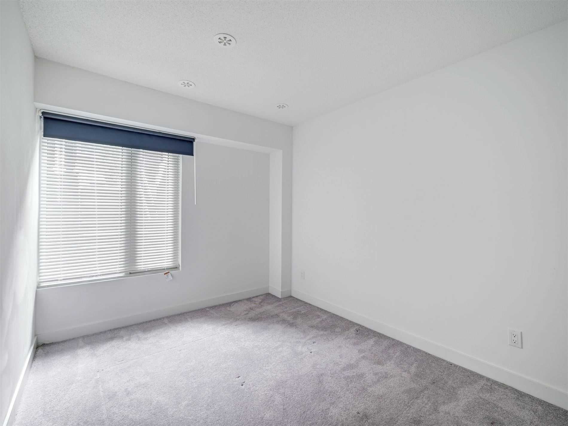 1141 Cooke Blvd, #409