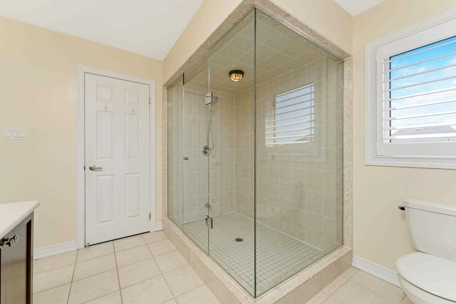 Listing W5761154 - Large Photo # 29