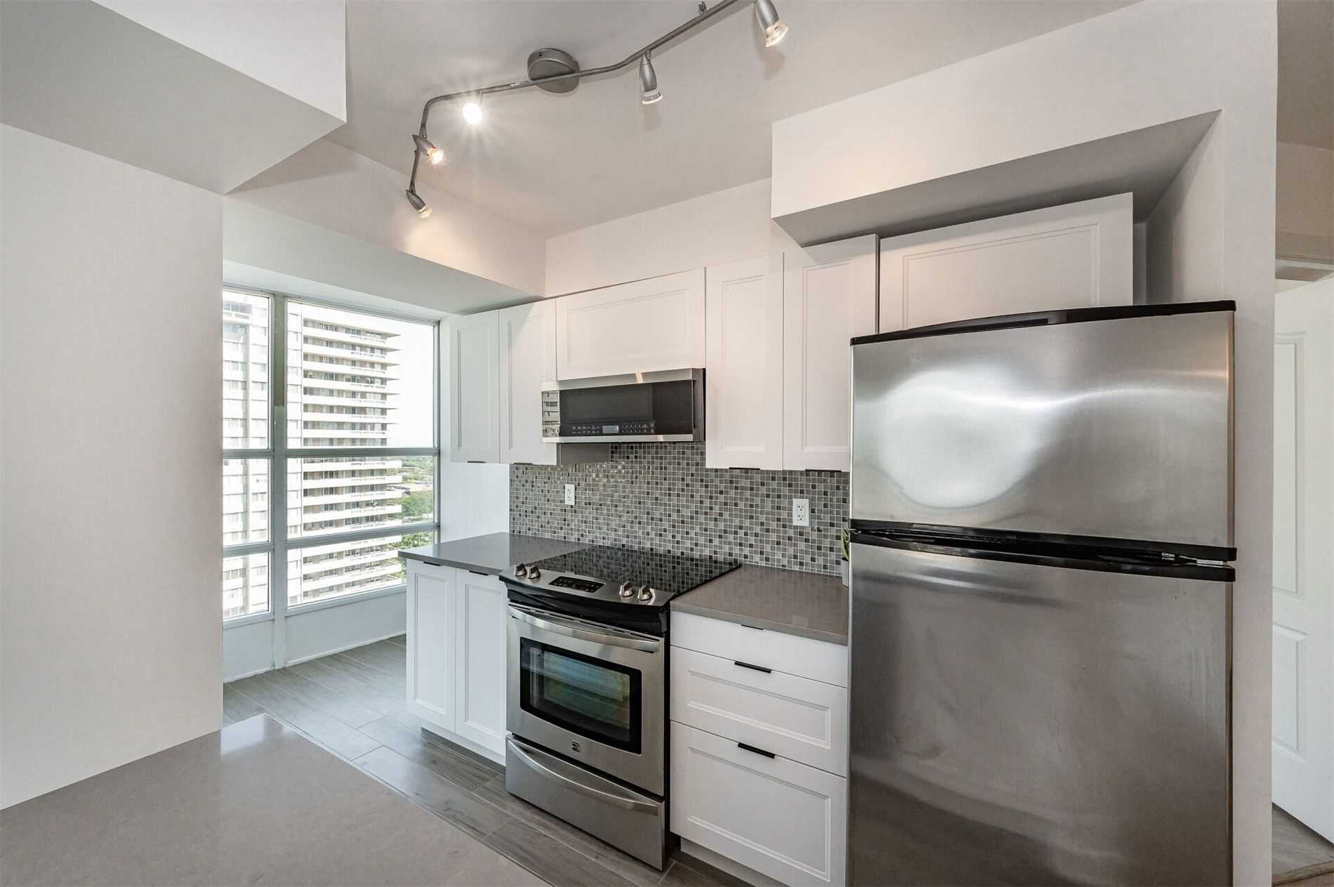 1 Elm Drive W, #1211
