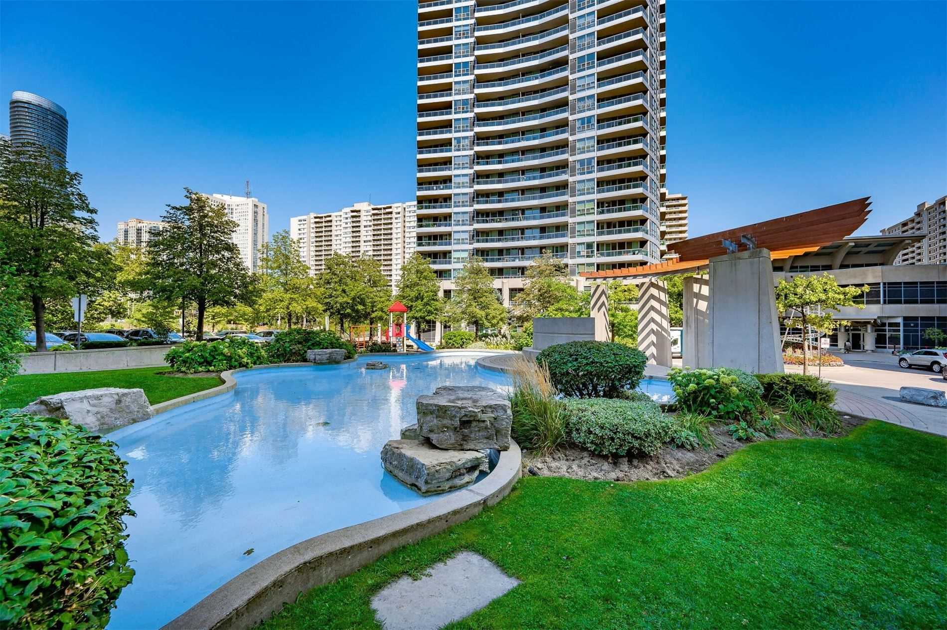 1 Elm Drive W, #1211
