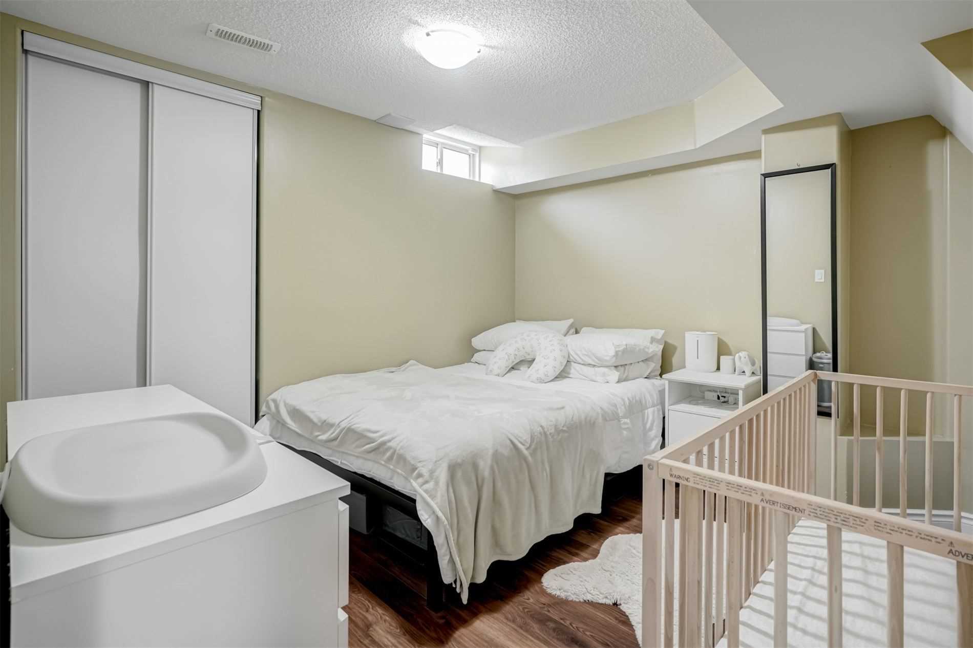 33 Lone Rock Circle