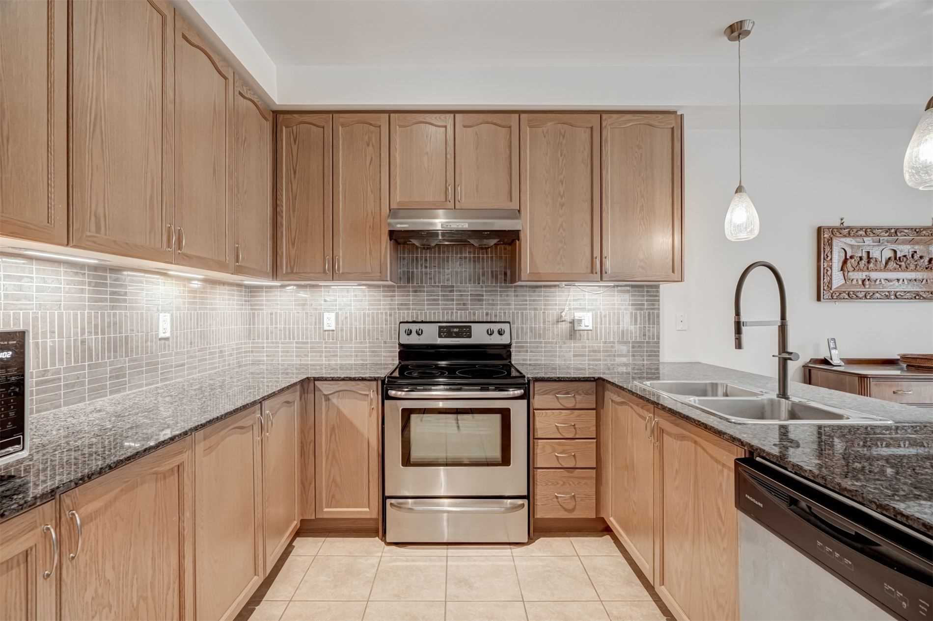 33 Lone Rock Circle