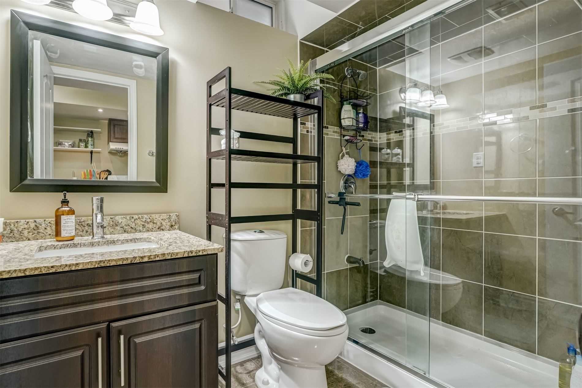 33 Lone Rock Circle