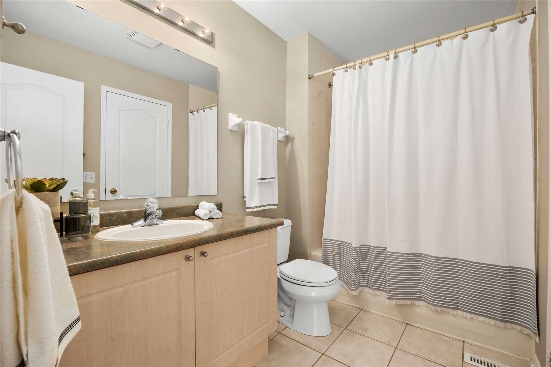 7284 Bellshire Gate, #3