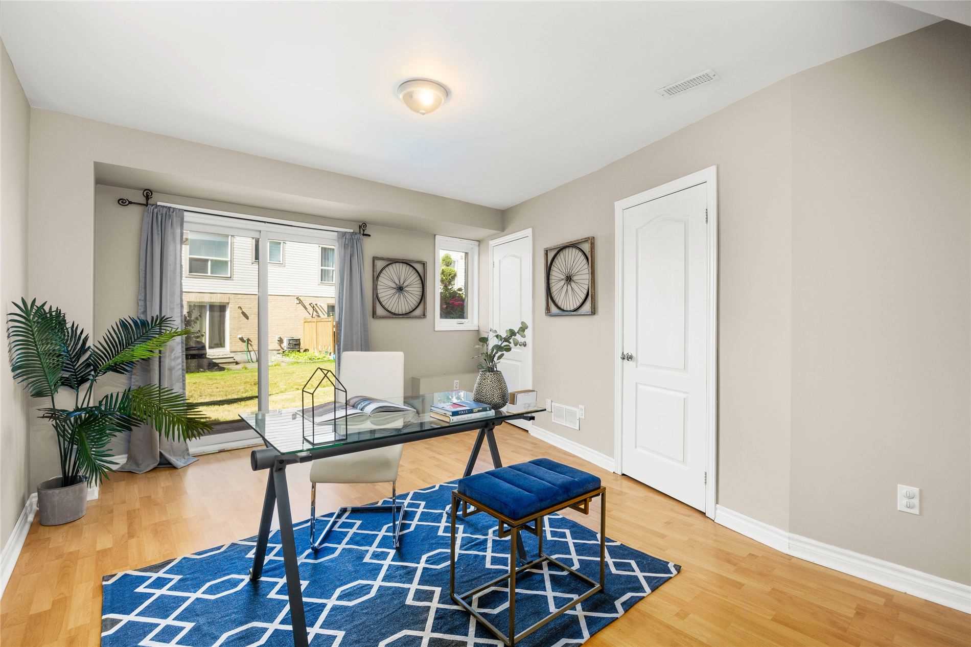 7284 Bellshire Gate, #3