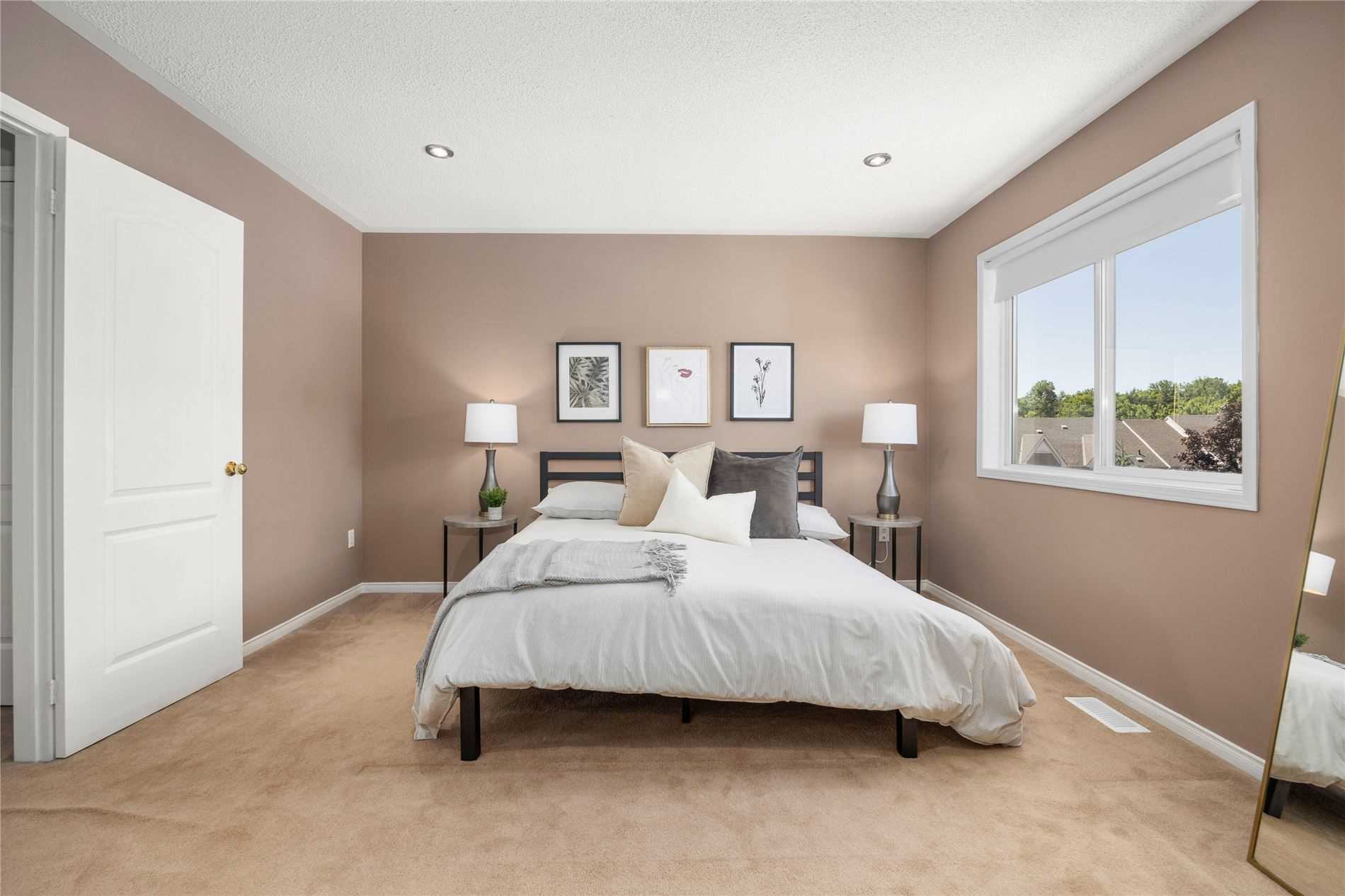 7284 Bellshire Gate, #3