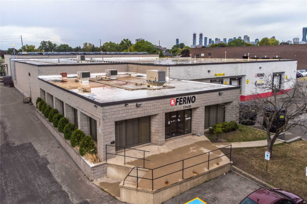2460 Tedlo St, Mississauga