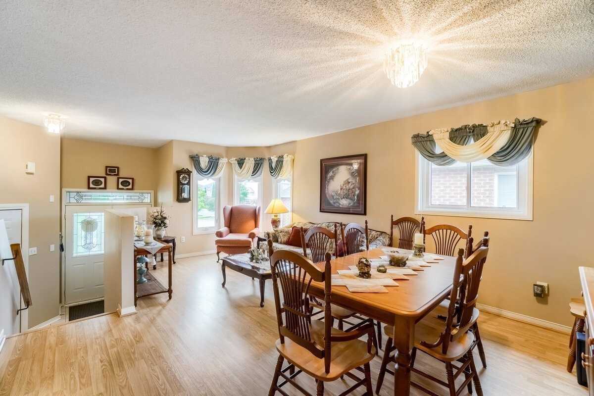 Listing W5764457 - Large Photo # 7