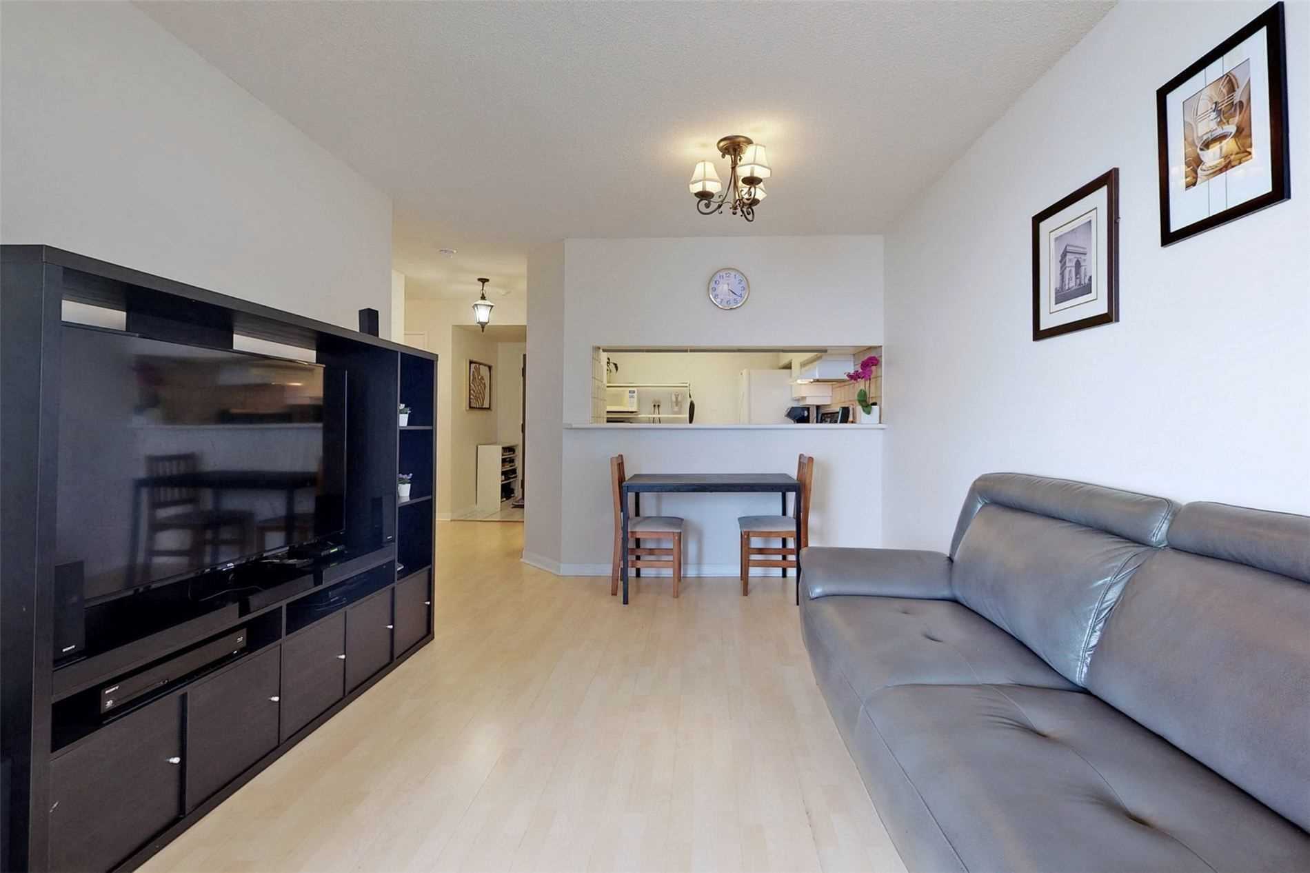 Listing W5765556 - Large Photo # 10