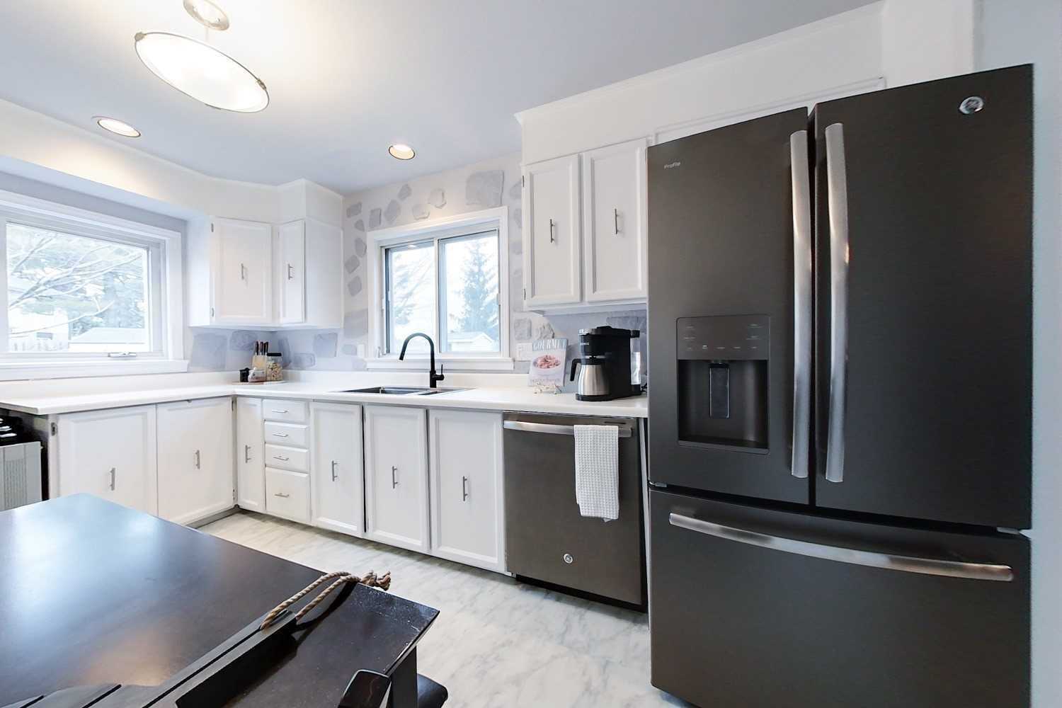 Listing W5766946 - Large Photo # 11