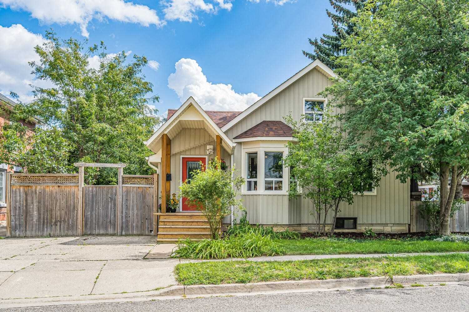 Listing W5768140 - Large Photo # 4