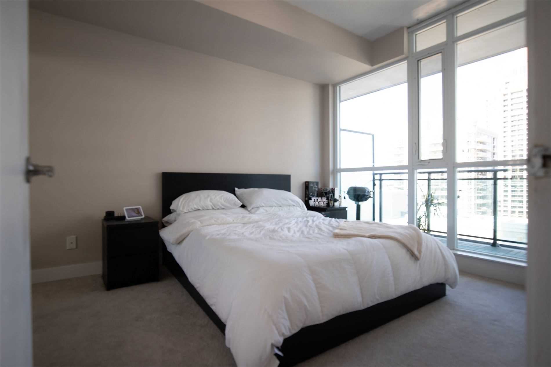 4070 Confederation Parkway, #910