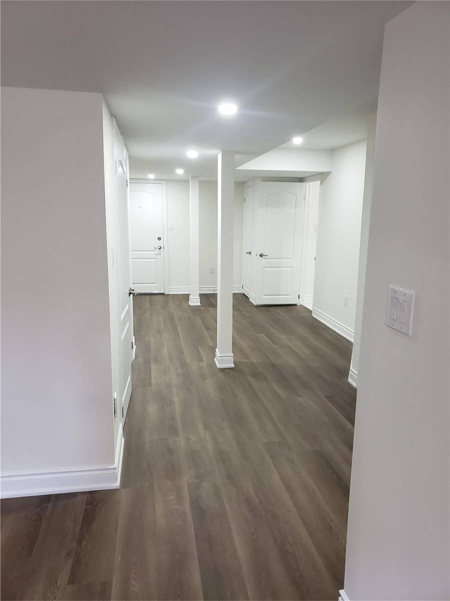 45 Royal Links Circle