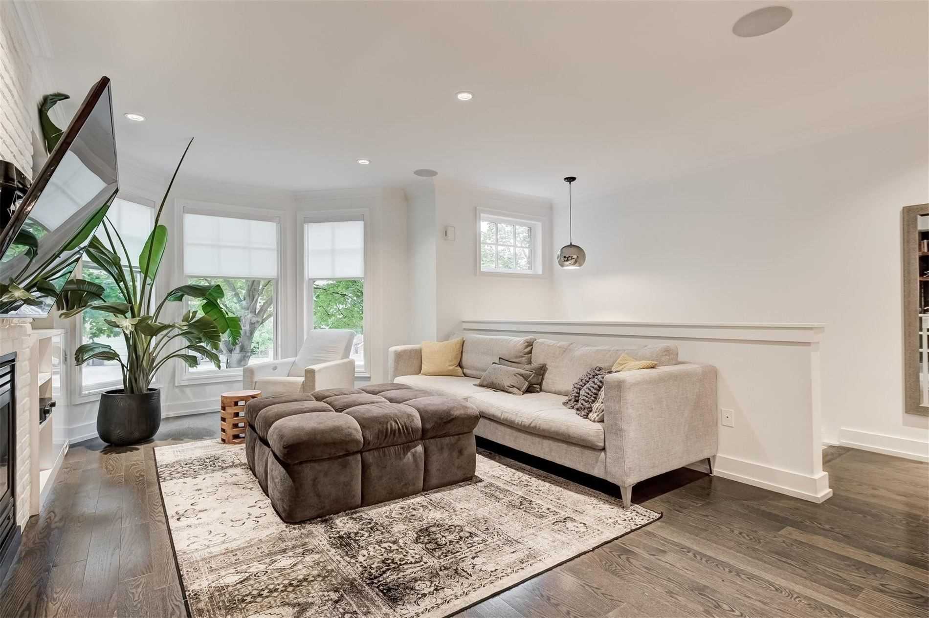 7 Beaverdale Rd