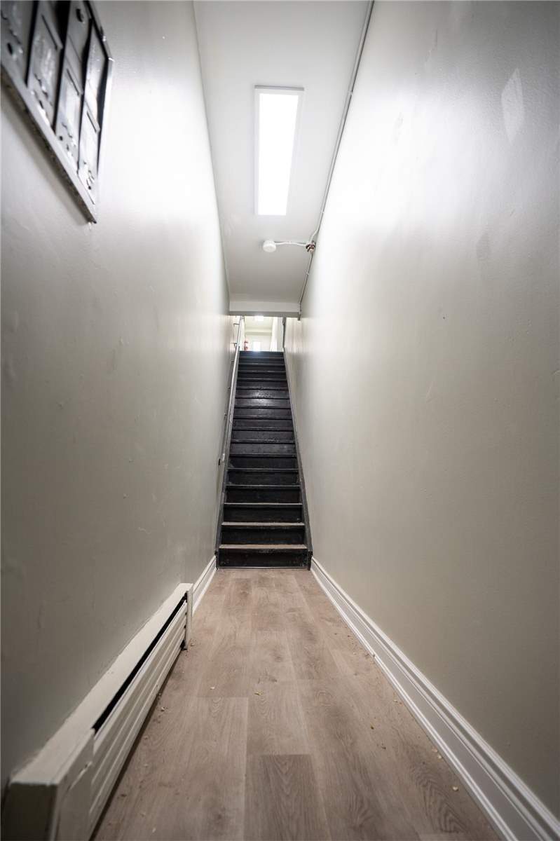Listing W5770237 - Large Photo # 8
