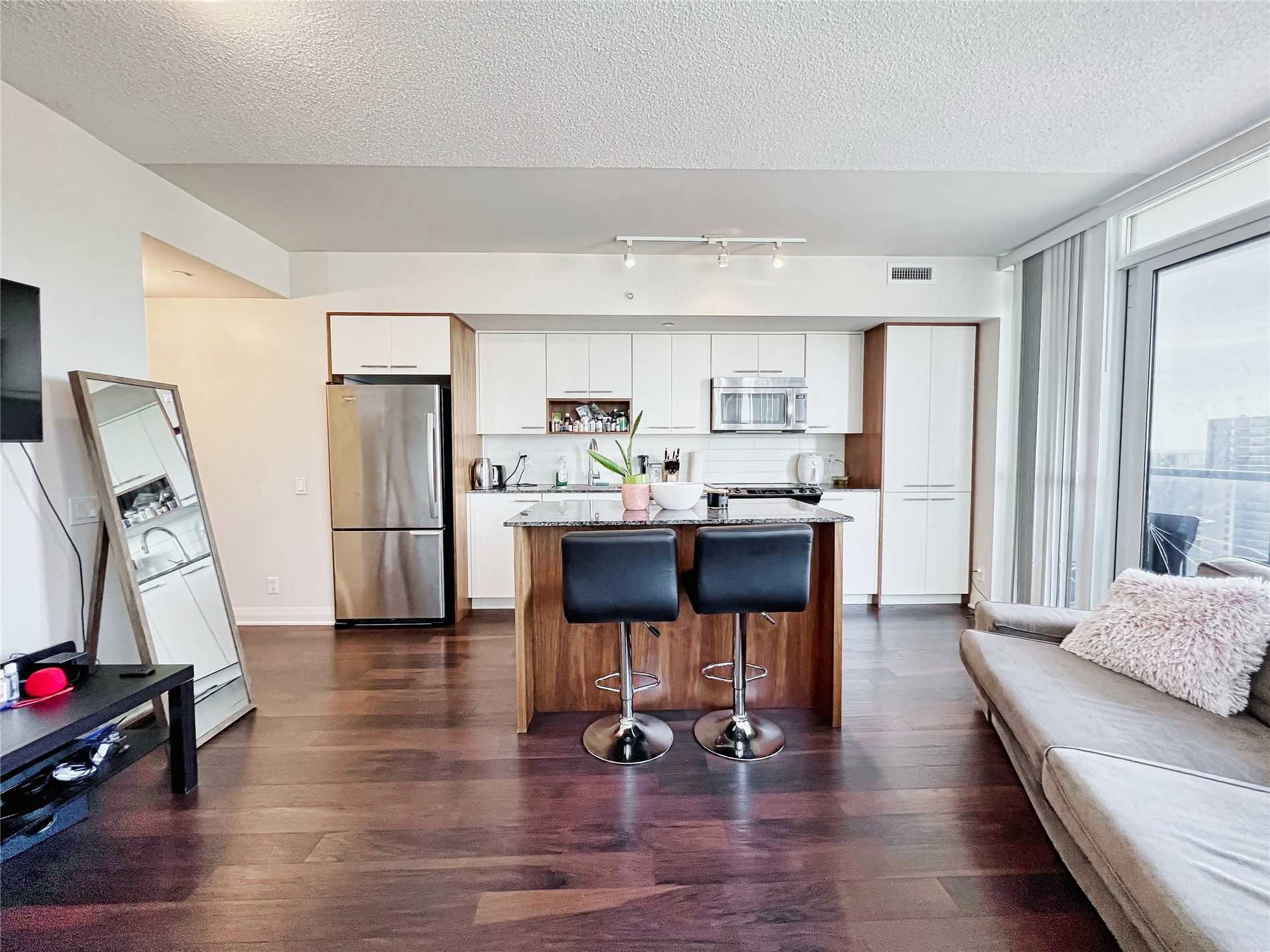 Listing W5770371 - Large Photo # 18