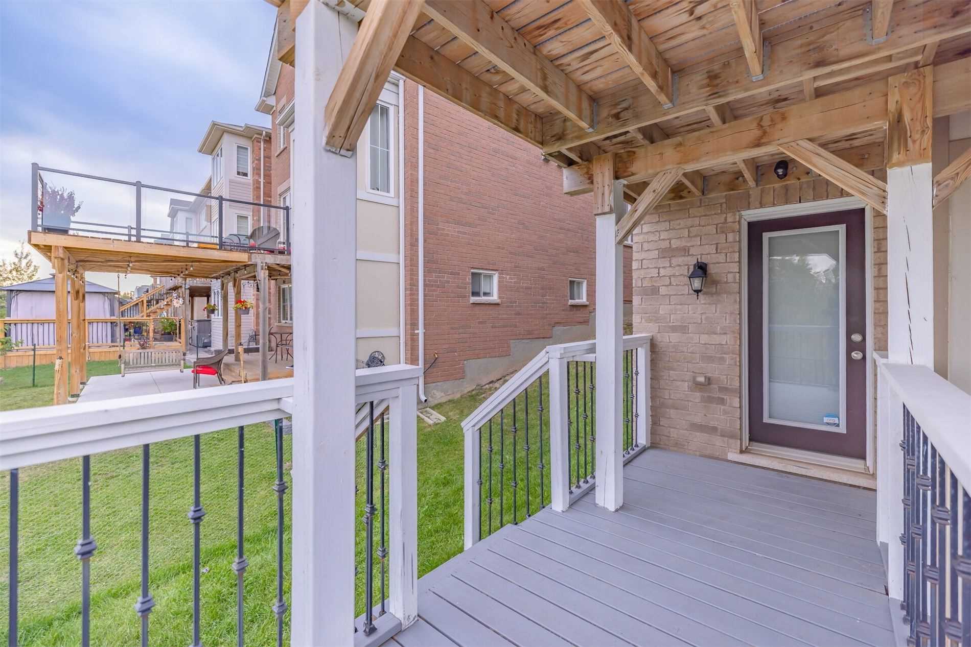 98 Antibes Dr