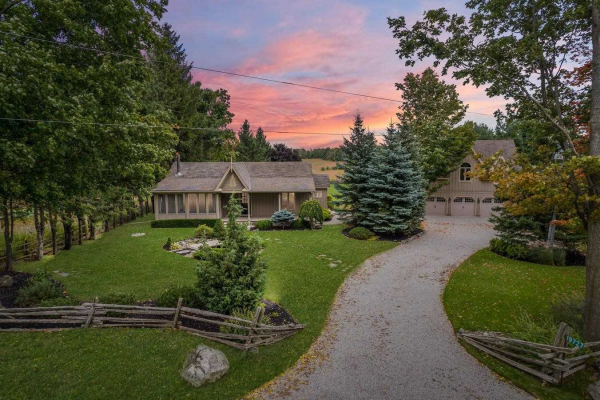 19727 Mountainview Rd, Caledon