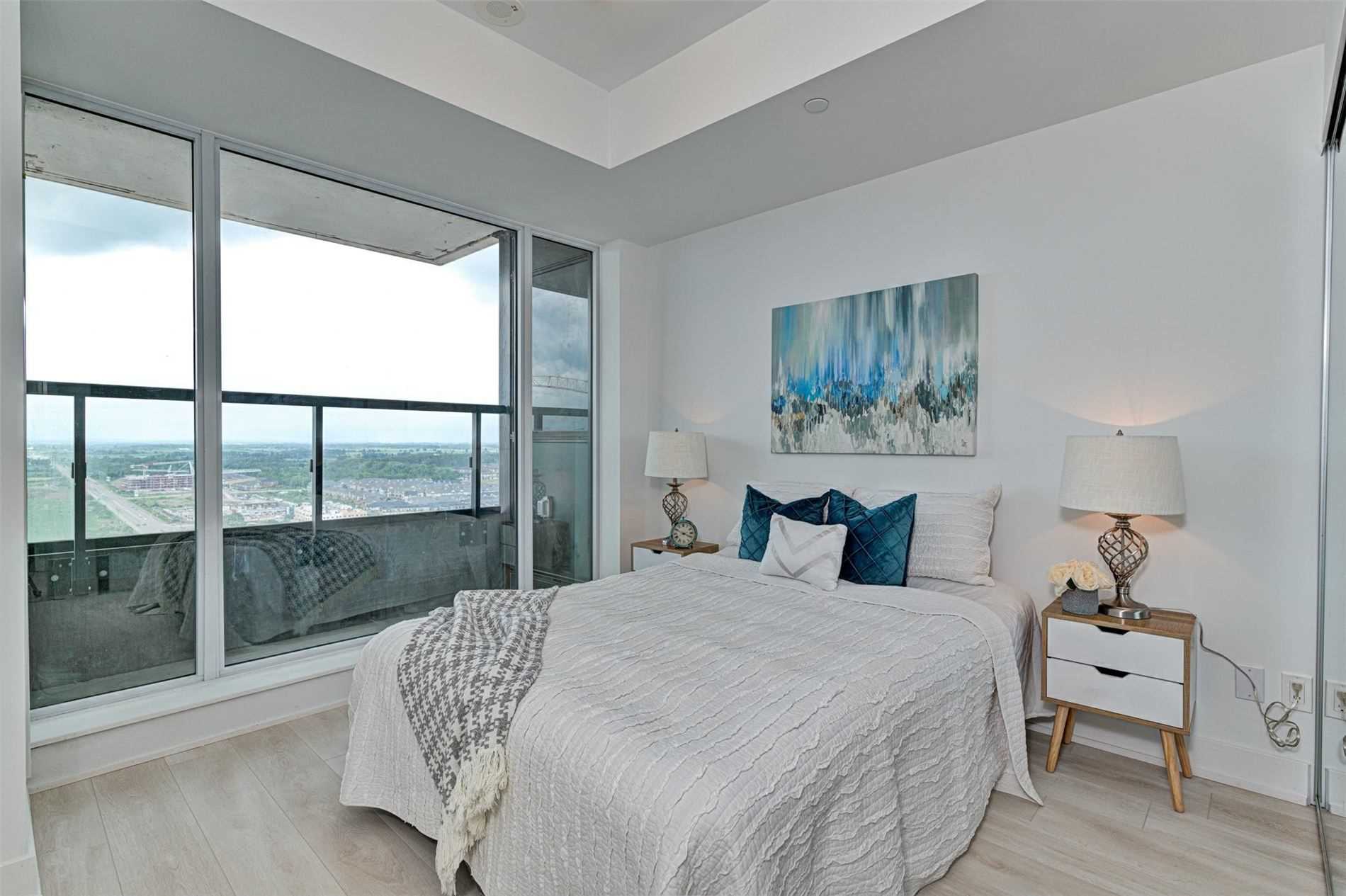 297 Oak Walk Dr, #2204