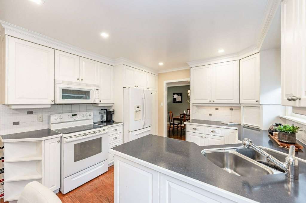 520 Tipperton Cres
