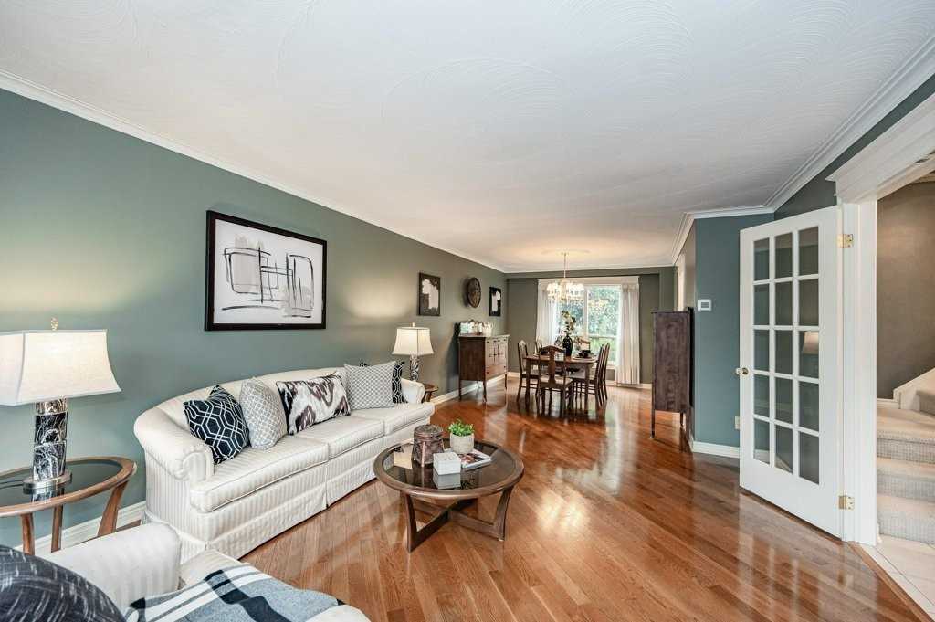 520 Tipperton Cres