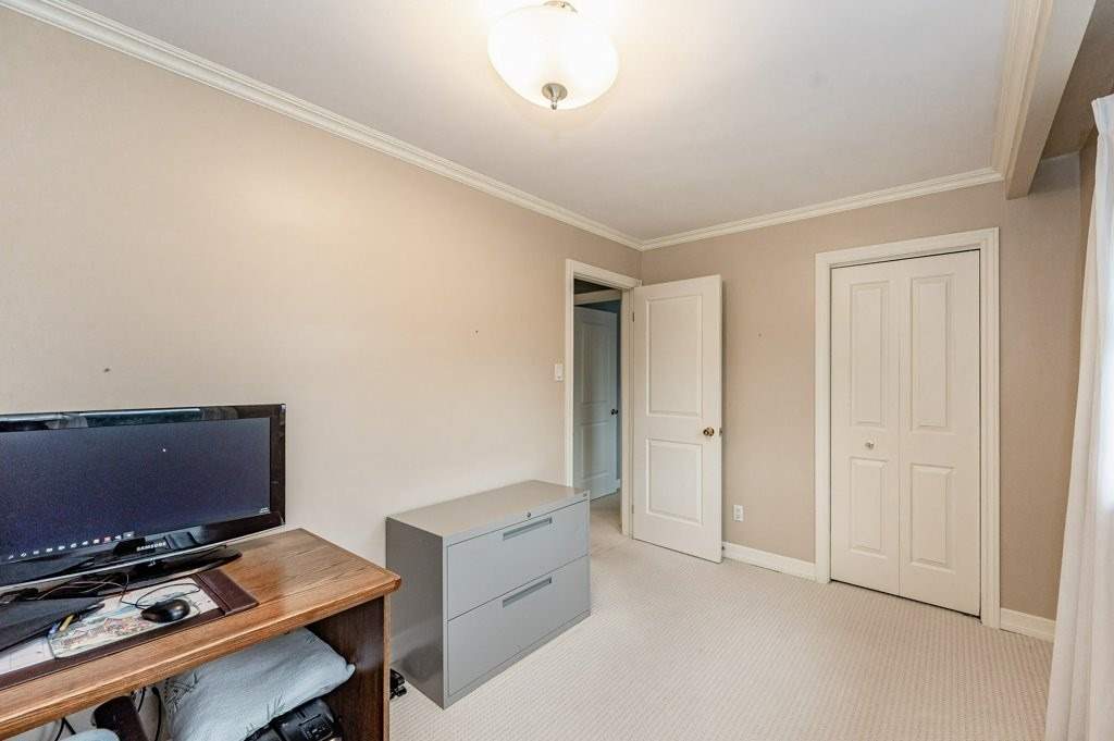 520 Tipperton Cres