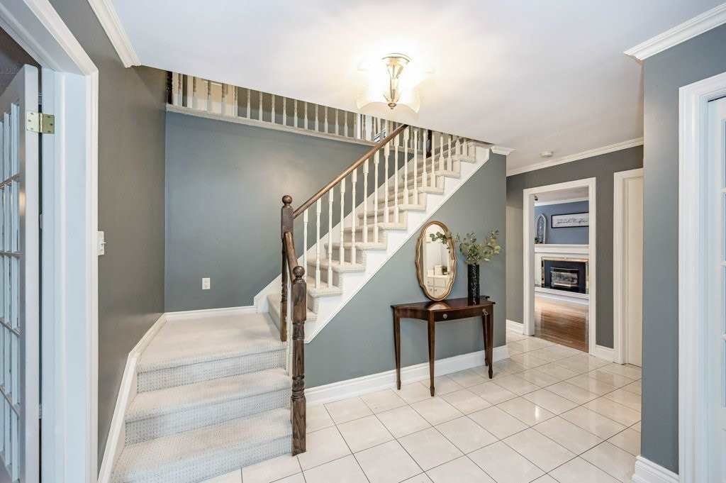 520 Tipperton Cres