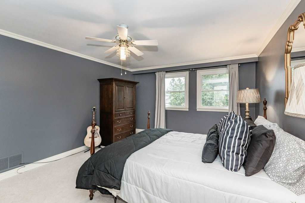 520 Tipperton Cres