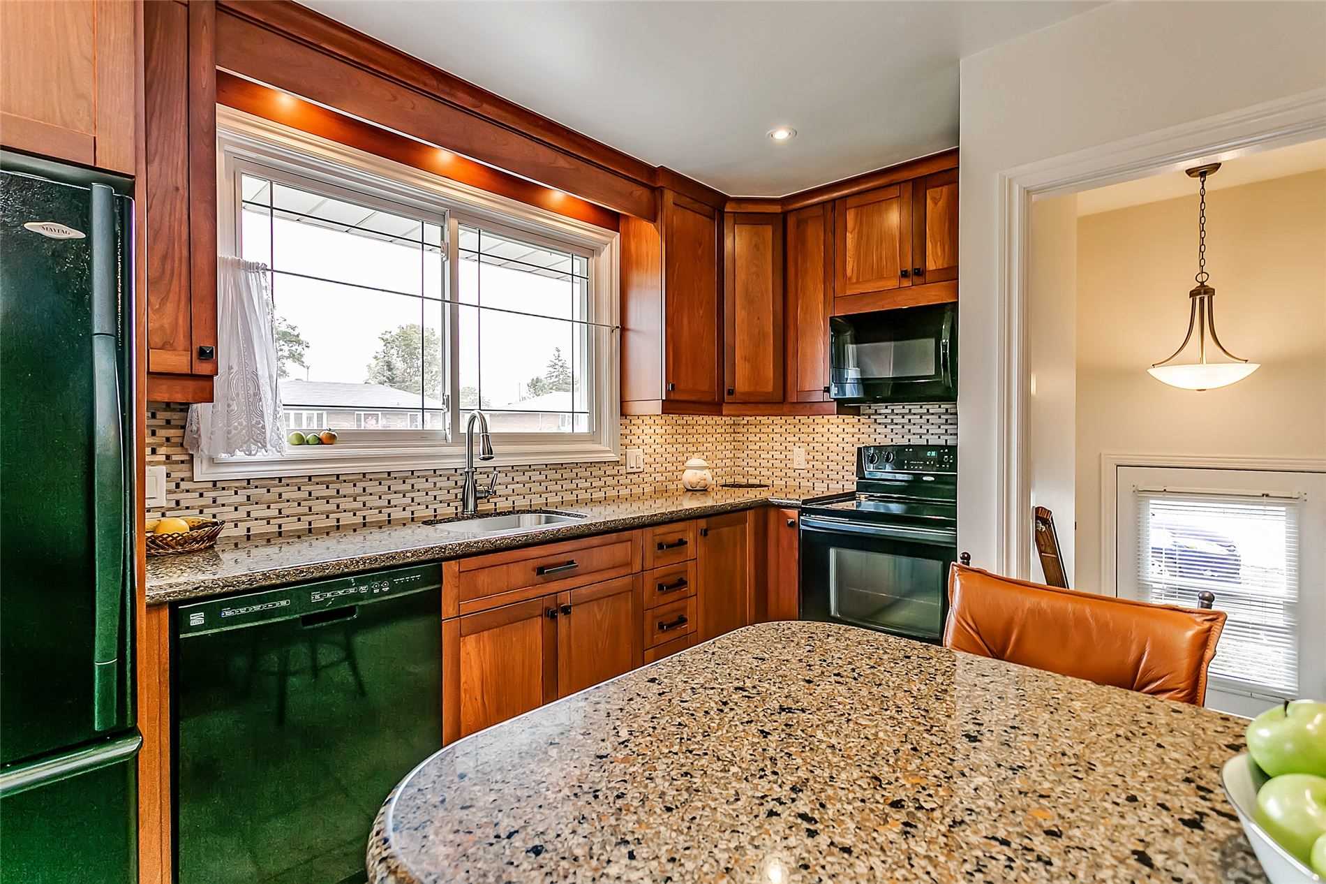 Listing W5774008 - Large Photo # 12