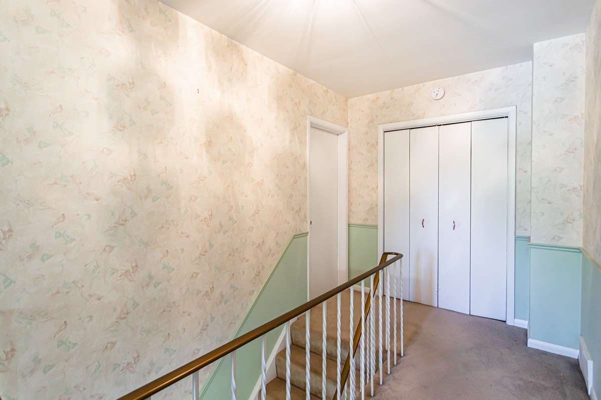 369 Swinburne Road