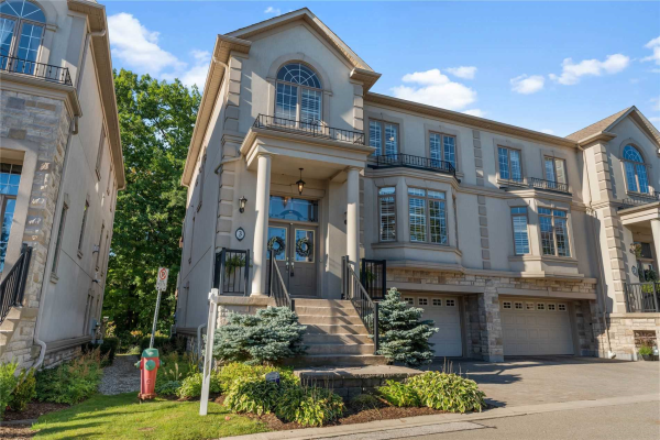 2400 Neyagawa Blvd, Oakville