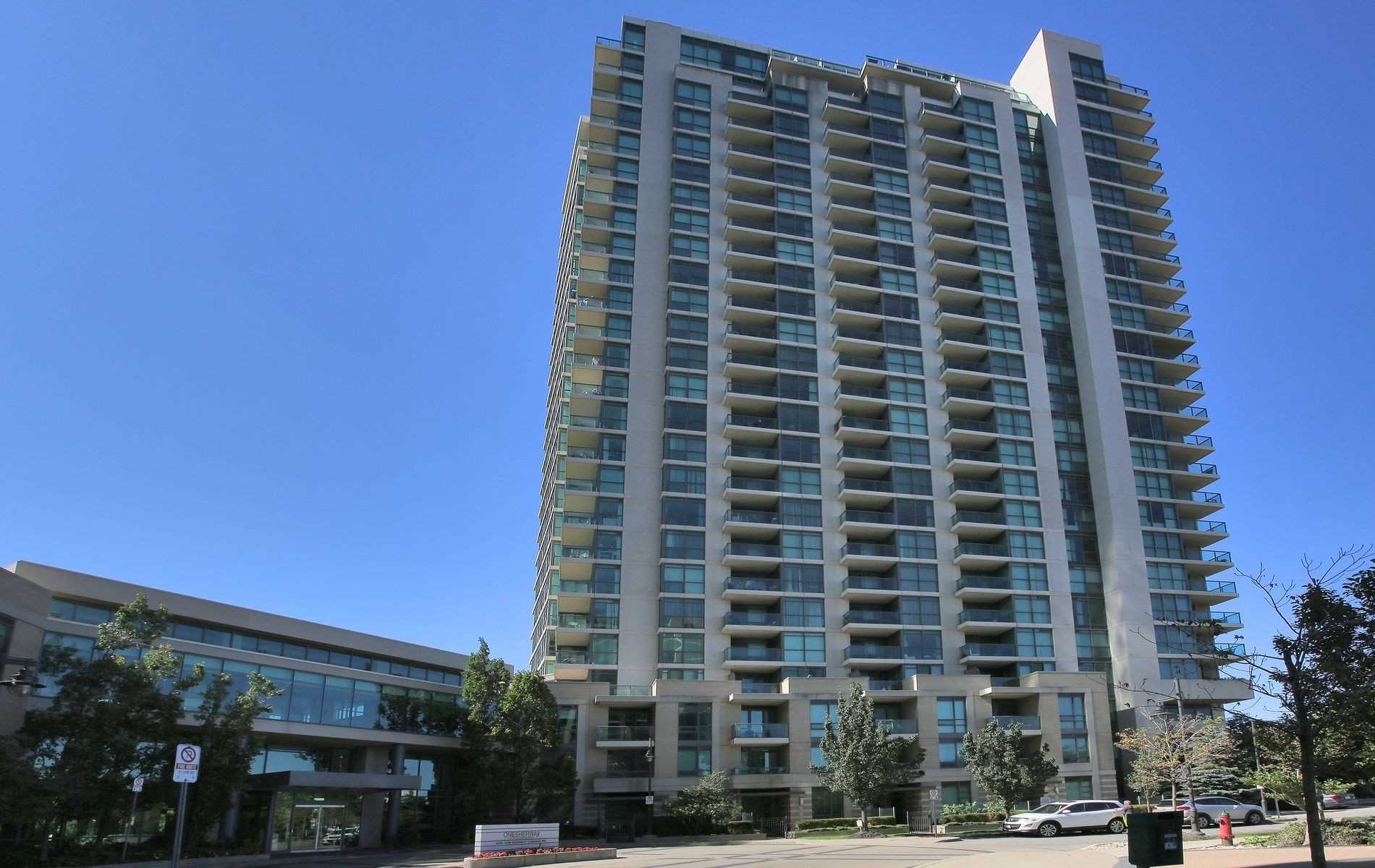 235 Sherway Gardens Rd, #306