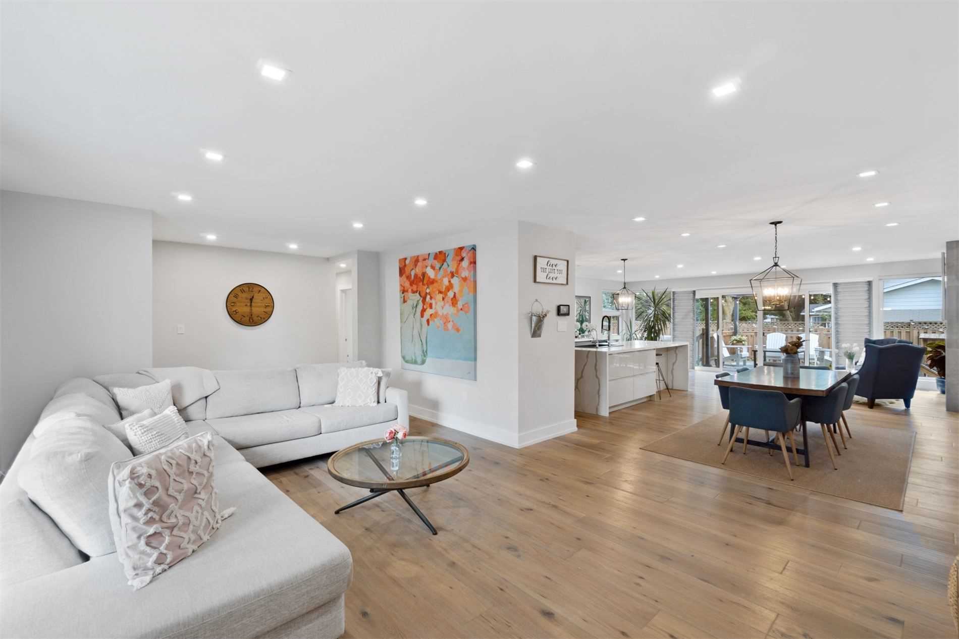6043 Old Church Road