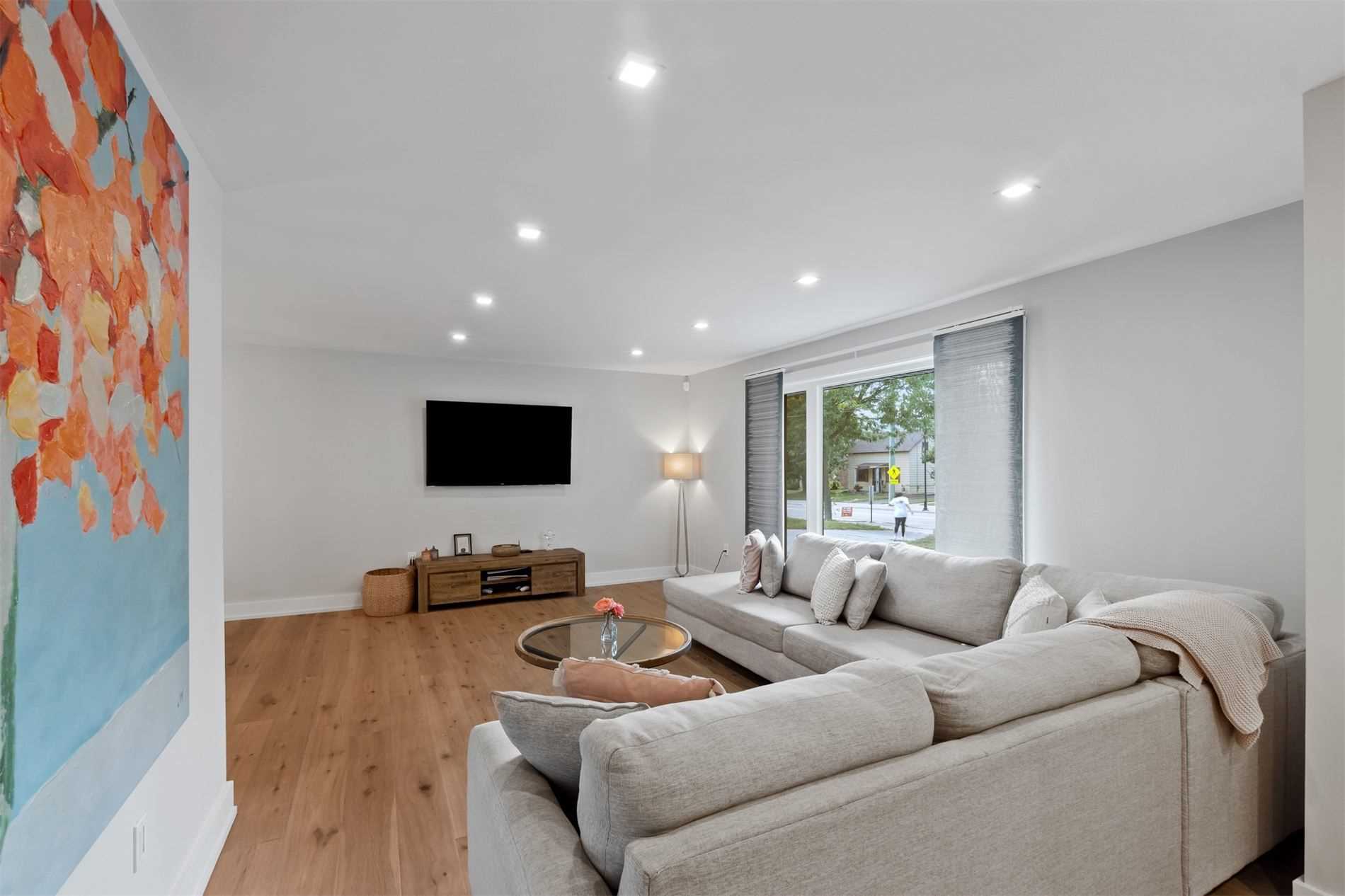 6043 Old Church Road