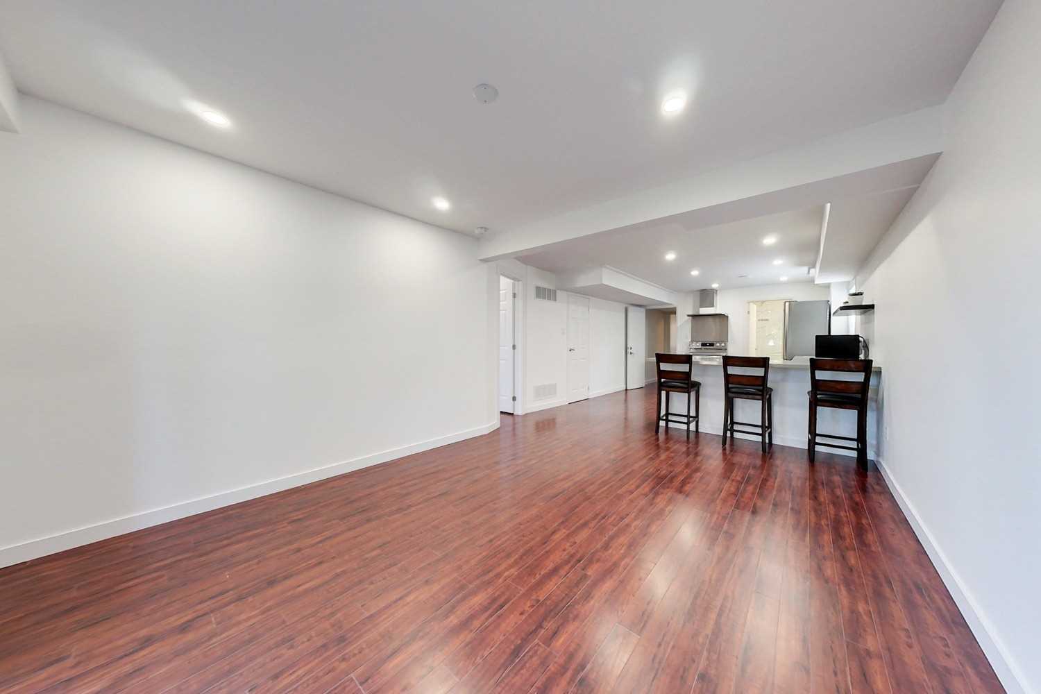 Listing W5776330 - Large Photo # 8