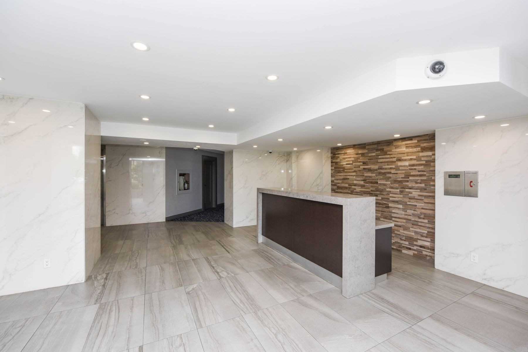 234 Albion Rd, #804