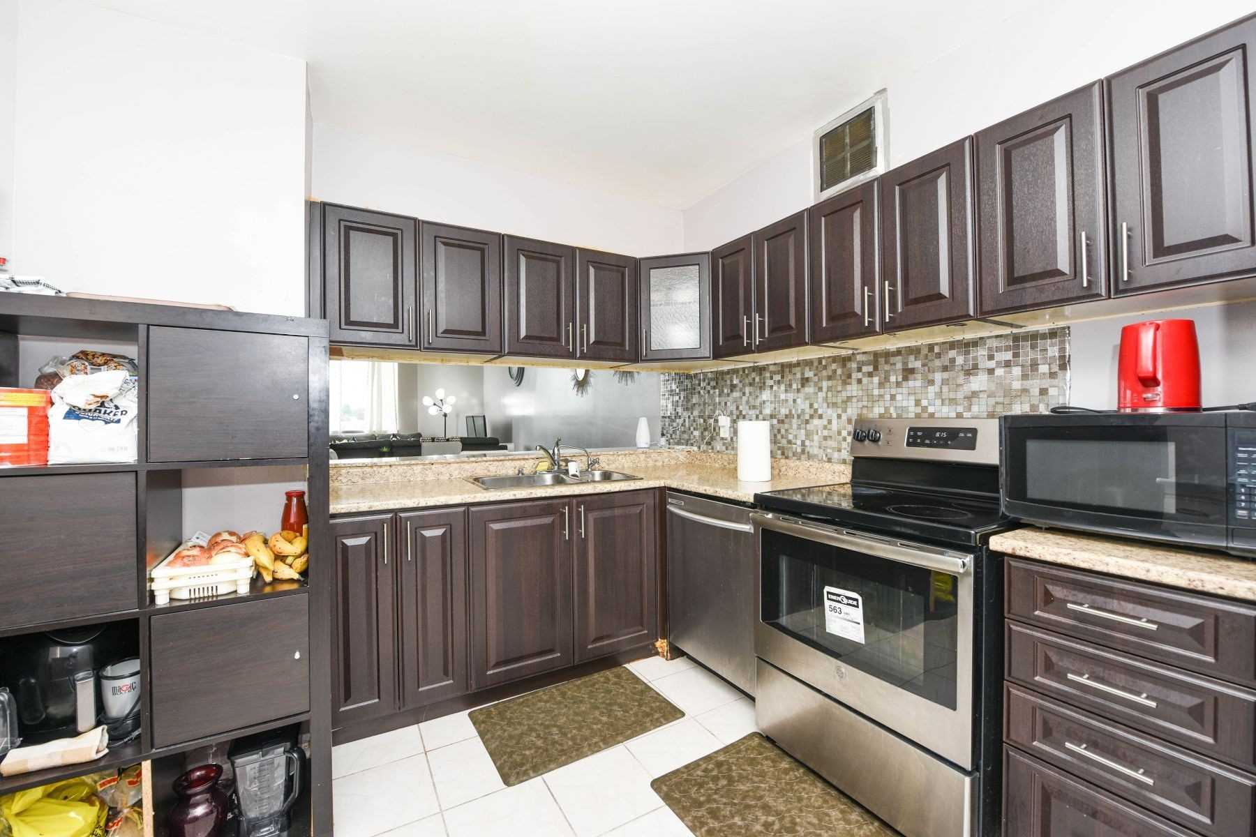 234 Albion Rd, #804