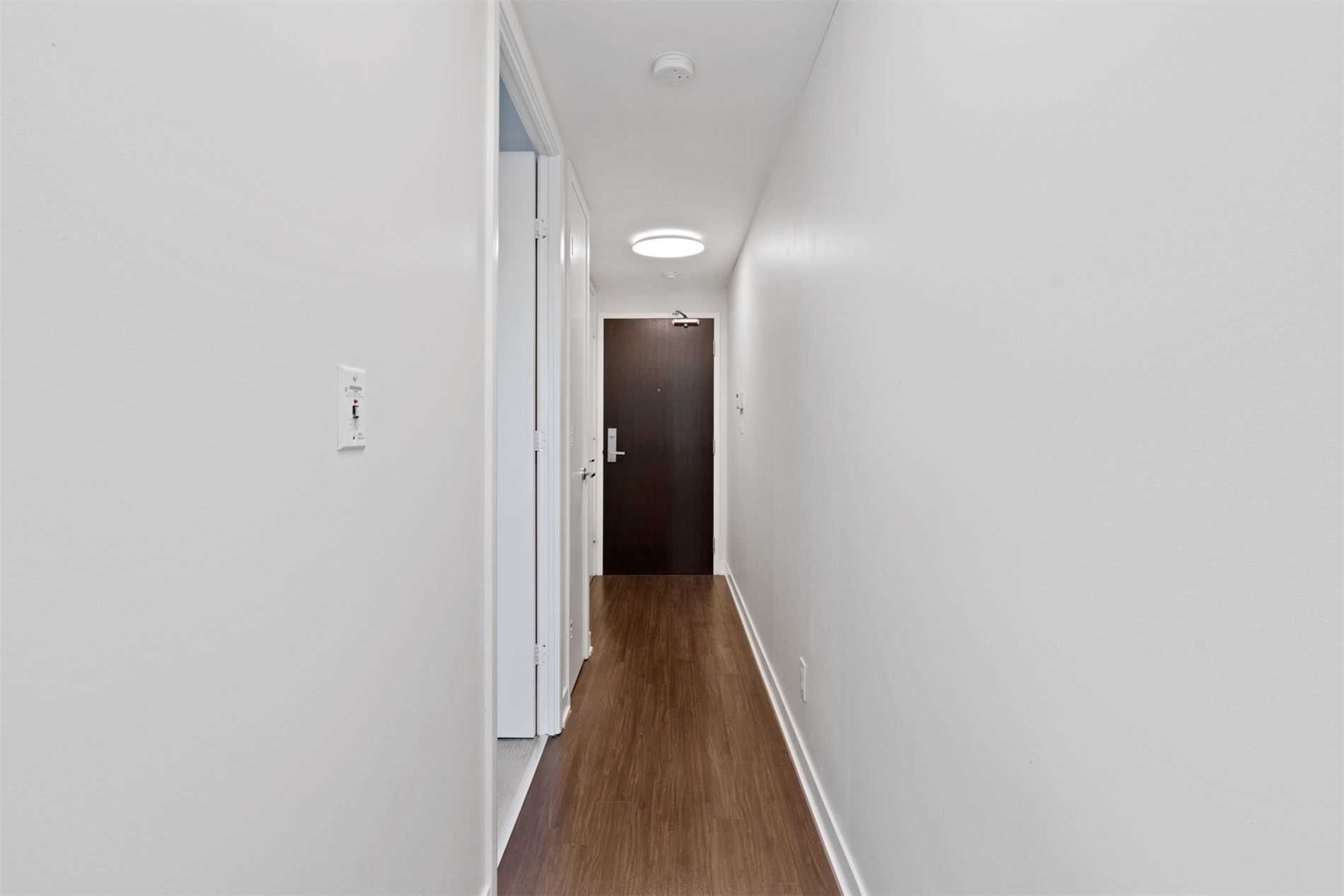 Listing W5777248 - Large Photo # 3