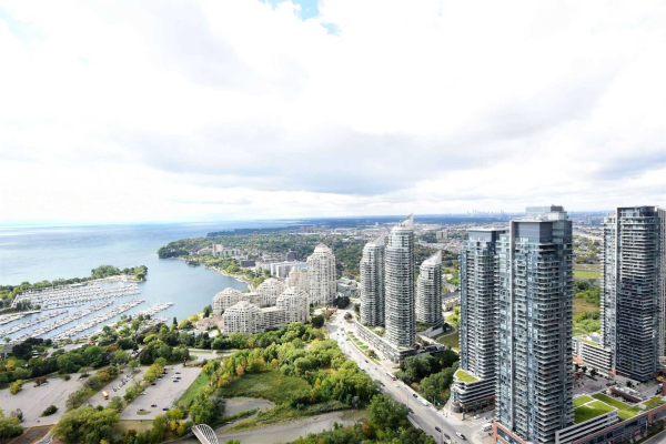 20 Shore Breeze Dr 20 Shore Breeze Dr